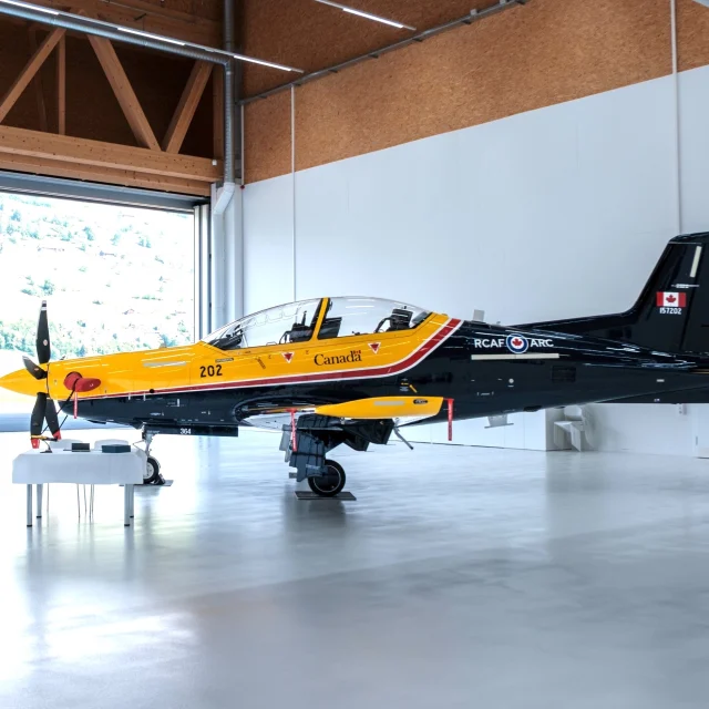 Grande nouvelle! Nous sommes ravis d’annoncer que notre partenaire @teamskyalyne présentera les deux premiers appareils de la flotte de CT-157 Siskin II (Pilatus PC-21) de l’Aviation royale canadienne à AERO Gatineau-Ottawa 2026 !
-------
Big news! We are excited to announce that our partners @teamskyalyne will be bringing the first two of the Royal Canadian Air Force’s CT-157 Siskin II (Pilatus PC-21) fleet to AERO Gatineau-Ottawa 2026!